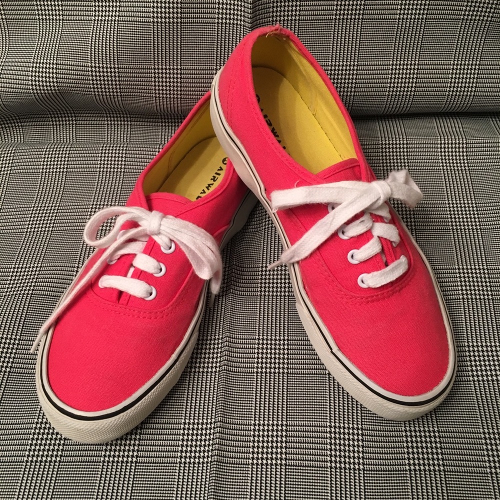 Airwalk sneakers 7.5